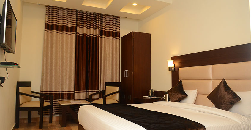 Hotel The Onix Dehradun