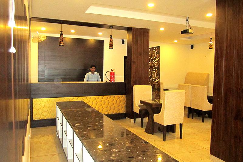 Hotel The Onix, Dehradun - Restaurant_2